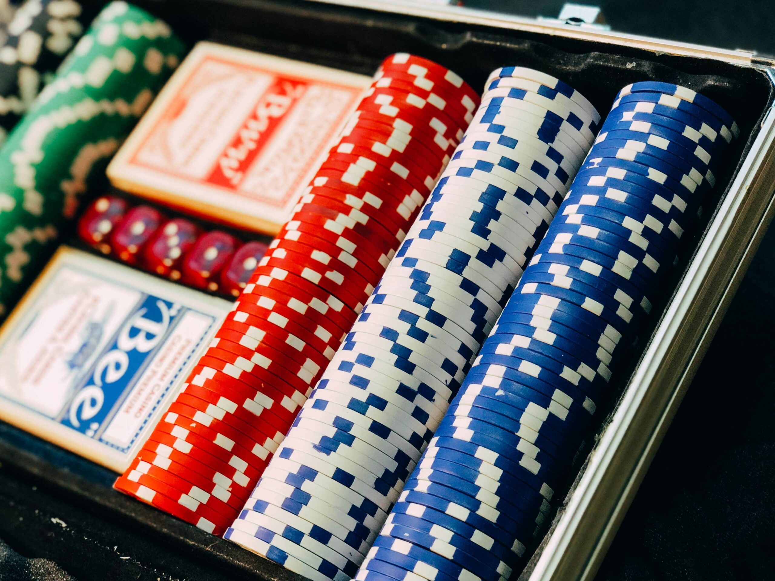Comment bâtir une stratégie de jeu réaliste